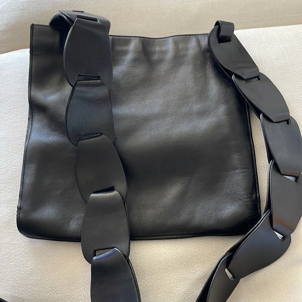 Gucci vintage crossbody leather bag